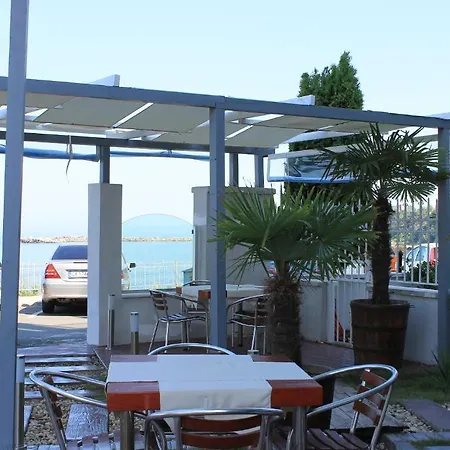 Sunday Kiten (Burgas)